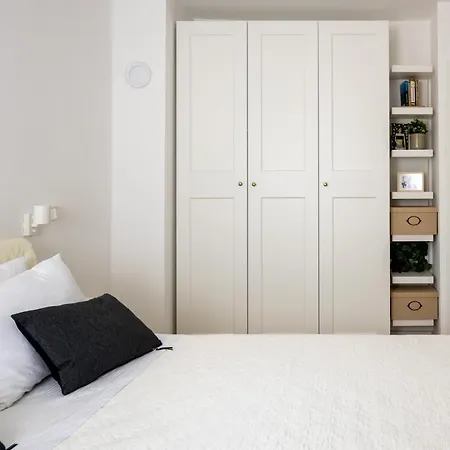 Apartment Nova 4*