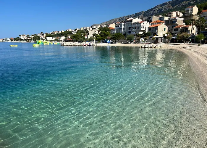 Nova 4* دوغي رات